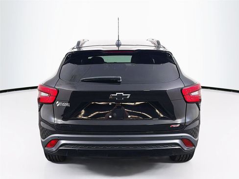 Used 2025 Chevrolet Trax RS w/ Driver Confidence Package image 6