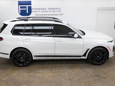 Used 2023 BMW X7 xDrive40i w/ Executive Package AWD/4WD image 22