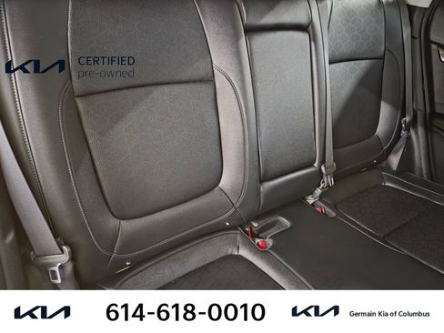 Certified 2024 Kia Seltos SX w/ SX Sunroof Package AWD/4WD image 18