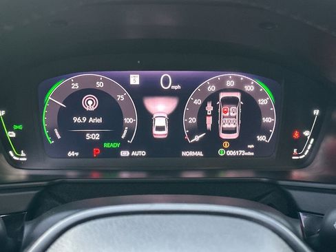 Used 2025 Honda Accord Sport image 24