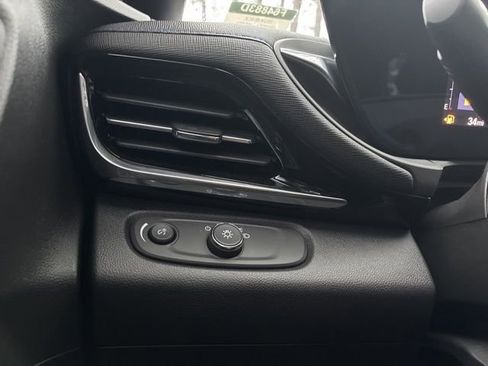 Used 2024 Buick Envista Sport Touring w/ Convenience I Package image 25