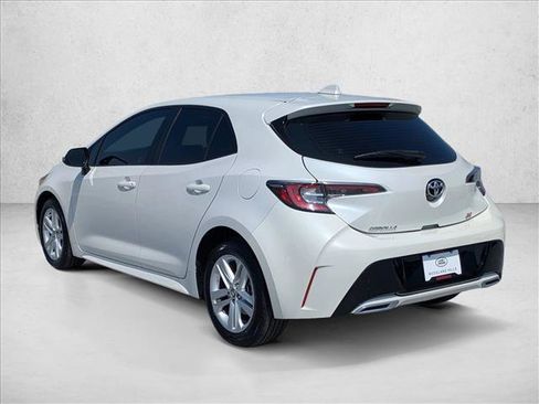 Used 2019 Toyota Corolla SE w/ Carpet Mat Package FWD image 8