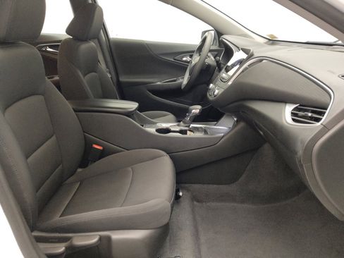 Used 2023 Chevrolet Malibu LT FWD image 21