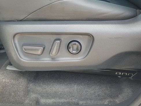 Used 2026 Toyota 4Runner Limited AWD/4WD image 8