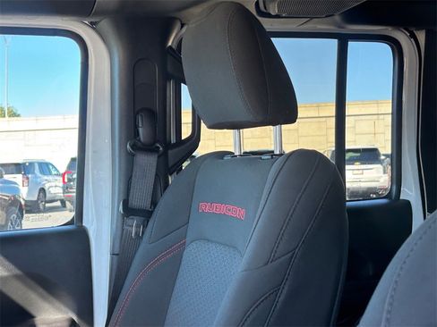 Used 2021 Jeep Wrangler Unlimited Rubicon image 13