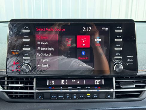 Used 2023 Toyota Sienna XSE image 27