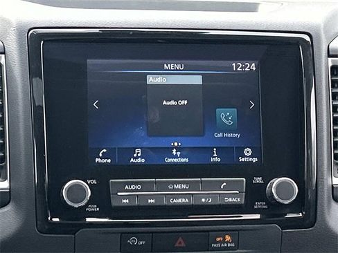 Used 2024 Nissan Frontier SL w/ Technology Package image 27