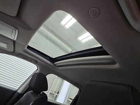 Used 2025 Honda CR-V EX image 26
