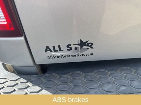 Used 2018 RAM 1500 Tradesman w/ Chrome Appearance Group image 6