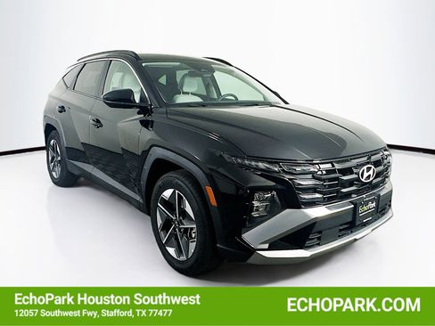 Used 2025 Hyundai Tucson SEL FWD image 1