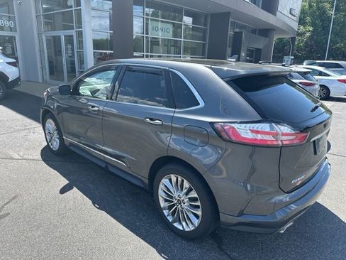 Used 2020 Ford Edge Titanium w/ Equipment Group 301A AWD/4WD image 2