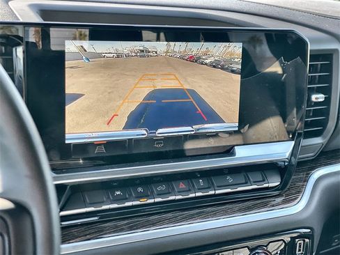 Certified 2025 GMC Sierra 1500 Elevation w/ Preferred Package image 15