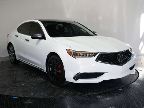 Used 2018 Acura TLX w/ Technology Package FWD image 3