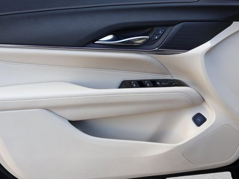 Used 2023 Cadillac CT4 Luxury image 10