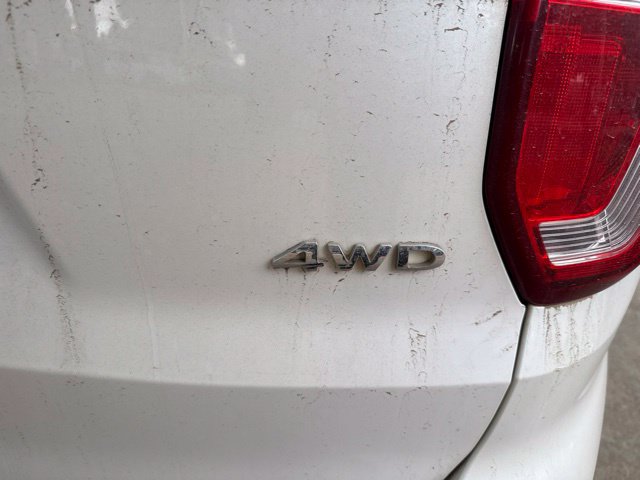 Used 2018 Ford Explorer XLT AWD/4WD image 7