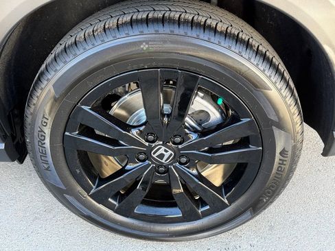 Certified 2026 Honda HR-V Sport image 12