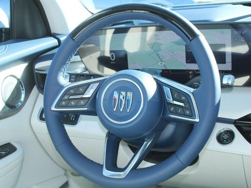 New 2026 Buick Enclave Avenir w/ Super Cruise Package image 7