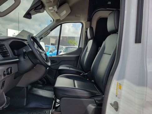 New 2026 Ford Transit 350 148 High Roof Extended RWD image 19