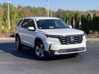 Certified 2025 Honda Pilot EX-L video 2