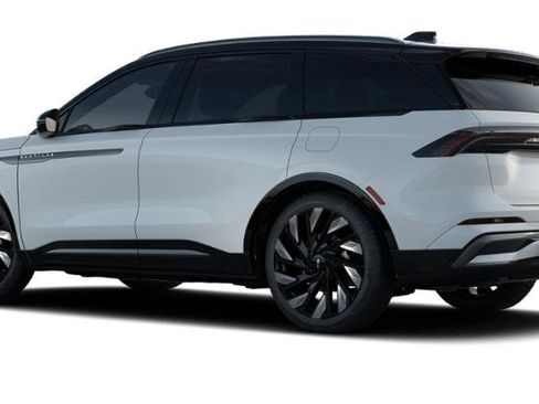 New 2026 Lincoln Nautilus Reserve AWD/4WD image 24