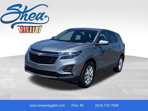 Certified 2024 Chevrolet Equinox LT w/ LPO, Floor Liner Package FWD image 1