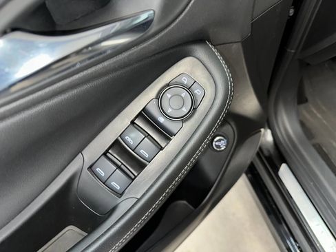 Certified 2023 Buick Encore GX Select w/ Sport Touring Package image 8