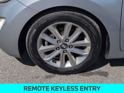 Used 2014 Hyundai Elantra SE w/ Option Group 02 image 11