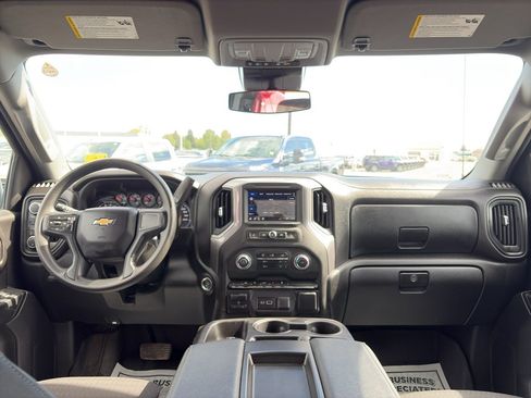 Used 2024 Chevrolet Silverado 1500 Custom AWD/4WD image 20