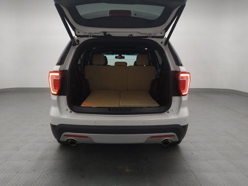 Used 2017 Ford Explorer Limited w/ Equipment Group 301A image 29