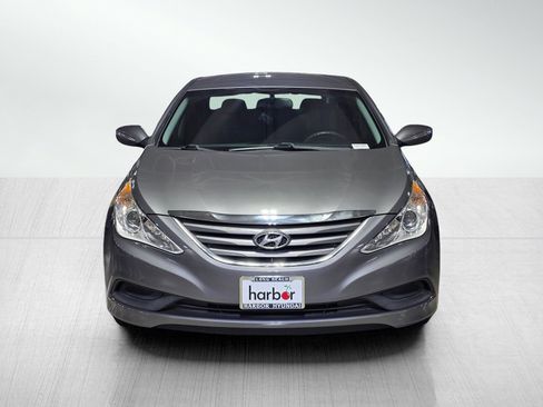 Used 2014 Hyundai Sonata GLS FWD image 2