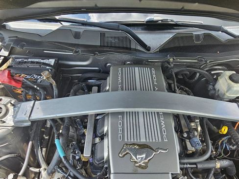 Used 2010 Ford Mustang GT RWD image 25