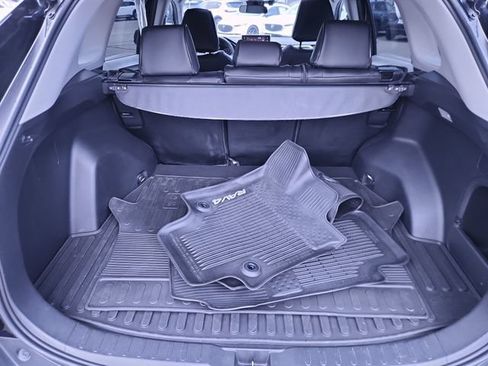 Used 2020 Toyota RAV4 XLE w/ Convenience Package AWD/4WD image 25
