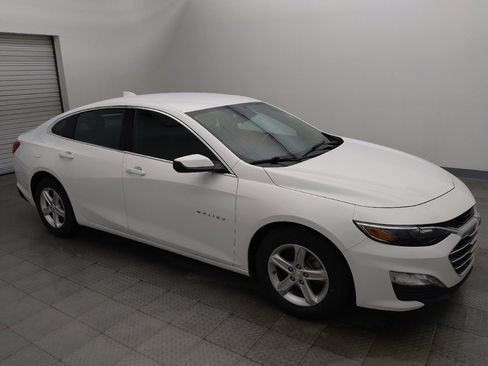 Used 2023 Chevrolet Malibu LT FWD image 11
