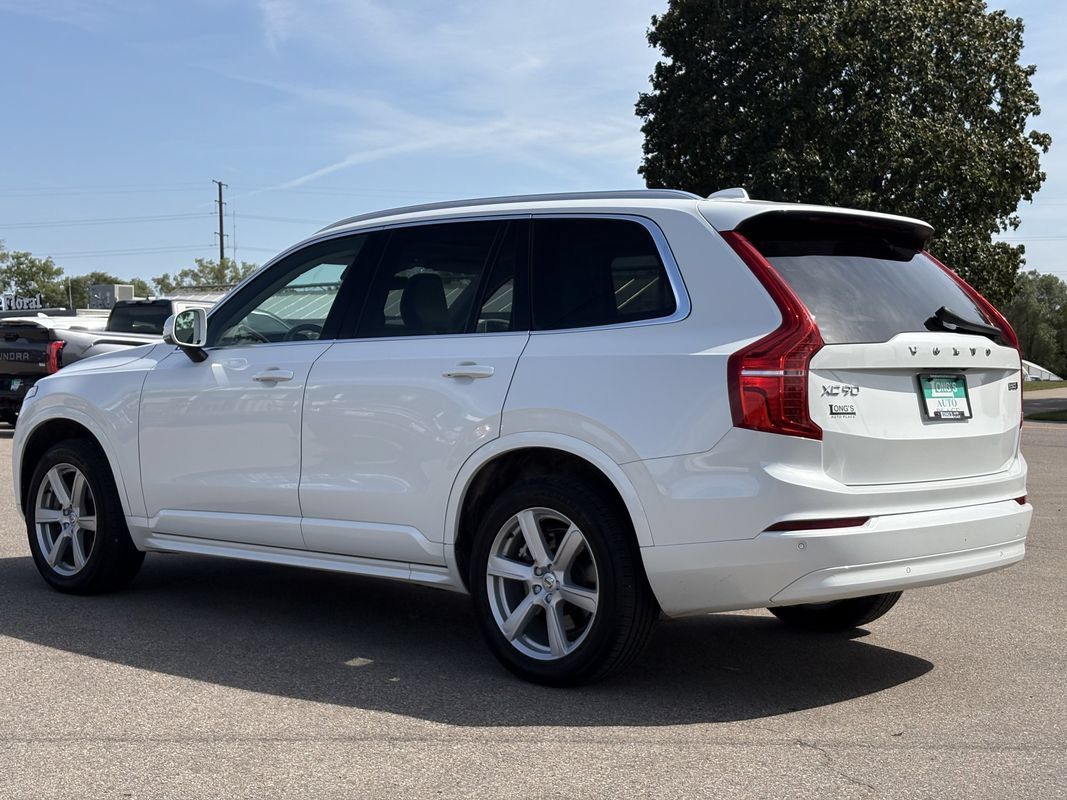 Used 2023 Volvo XC90 B5 Core AWD/4WD image 6
