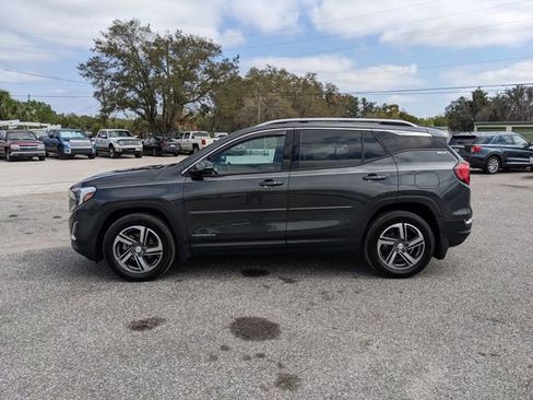 Used 2021 GMC Terrain SLT image 6