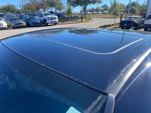 Used 2024 Toyota Camry SE image 4