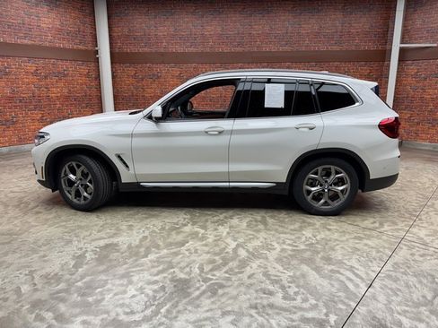 Used 2020 BMW X3 xDrive30i w/ Premium Package image 2