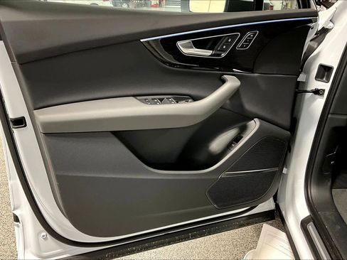 New 2026 Audi Q7 2.0T Premium image 10