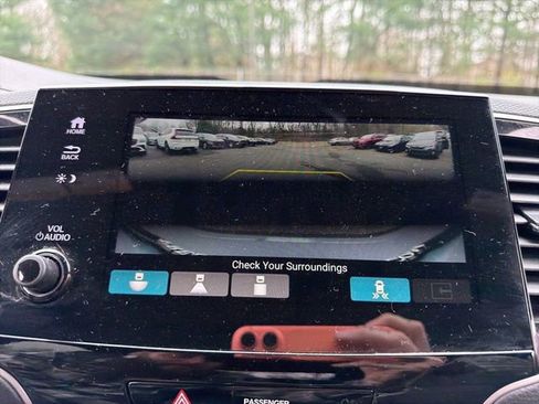 Used 2025 Honda Passport TrailSport image 30