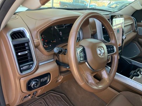 Used 2023 RAM 1500 Limited AWD/4WD image 8