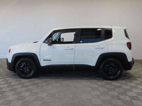 Used 2017 Jeep Renegade Sport w/ Power & Air Group image 5
