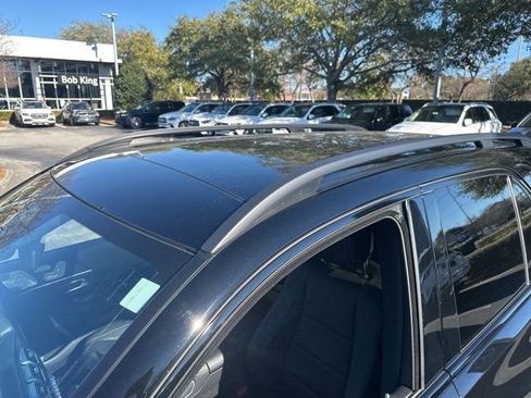 Used 2025 Mercedes-Benz GLE 350 4MATIC image 12