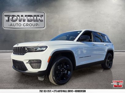 Used 2023 Jeep Grand Cherokee Altitude