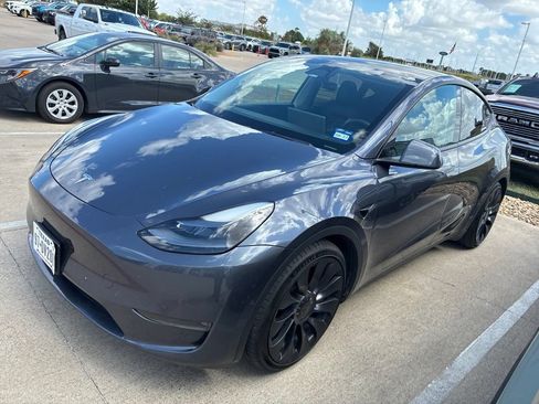 Used 2022 Tesla Model Y Performance AWD/4WD image 5