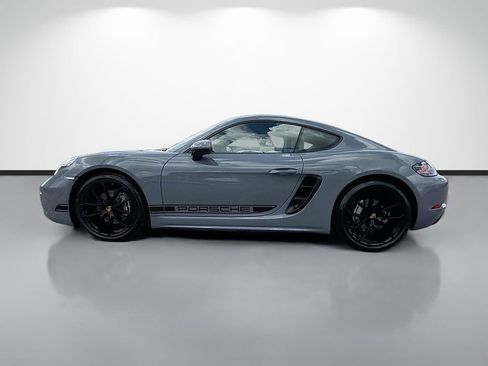 Used 2025 Porsche 718 Cayman image 6