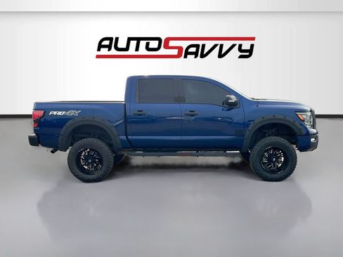 Used 2021 Nissan Titan PRO-4X w/ Pro-4x Convenience Package AWD/4WD image 8