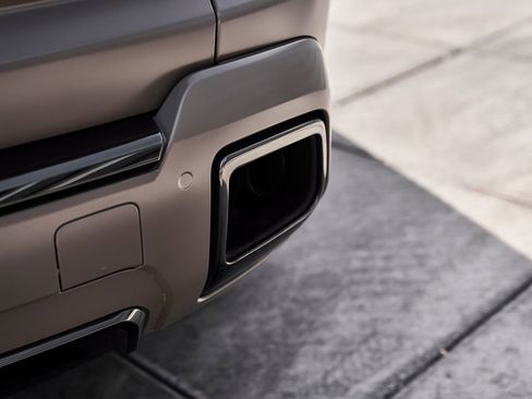 Used 2026 Rolls-Royce Cullinan Black Badge image 13