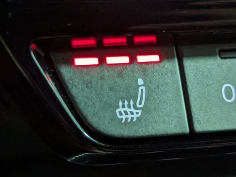 Used 2023 Audi A3 2.0T Premium image 19