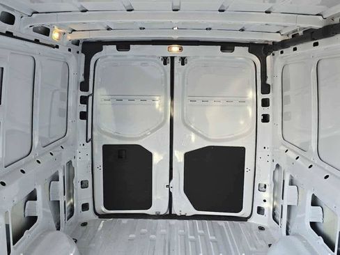 Used 2025 Mercedes-Benz Sprinter 2500 image 14