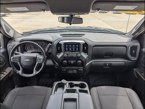 Used 2021 Chevrolet Silverado 1500 LT w/ Convenience Package II AWD/4WD image 23